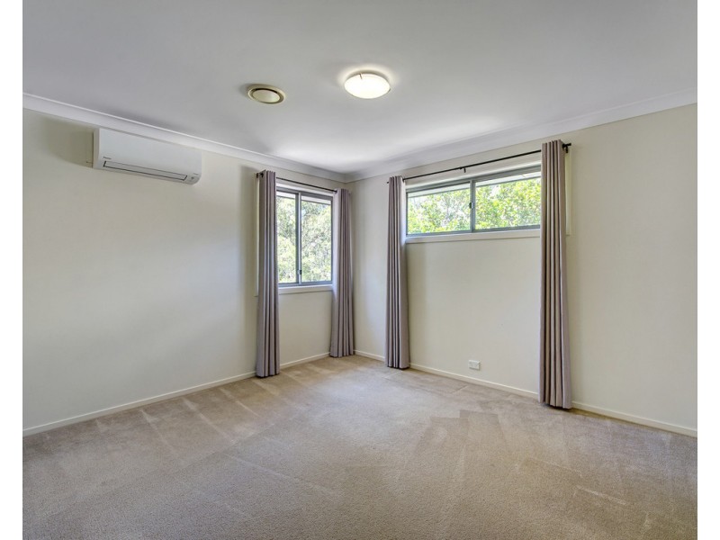 73 Highbridge Circuit, Carseldine QLD 4034