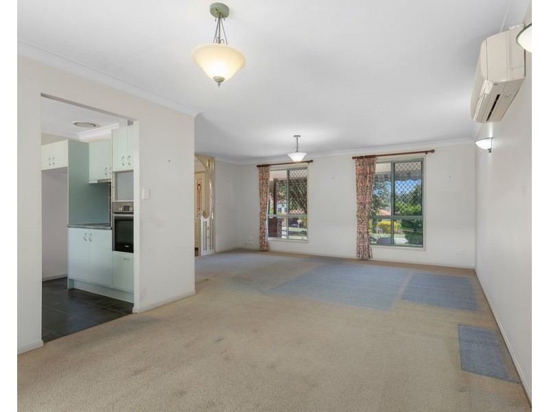 14 Trecarne Street, Bridgeman Downs QLD 4035