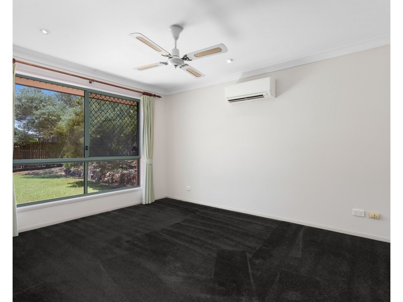 14 Trecarne Street, Bridgeman Downs QLD 4035