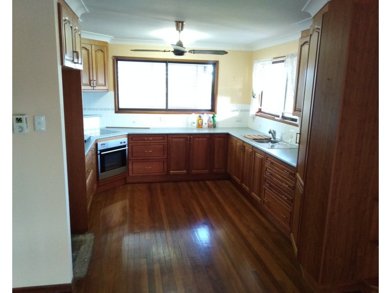 11 Sauterne Street, Carseldine QLD 4034