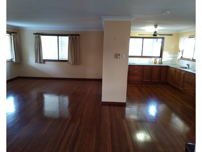 11 Sauterne Street, Carseldine QLD 4034