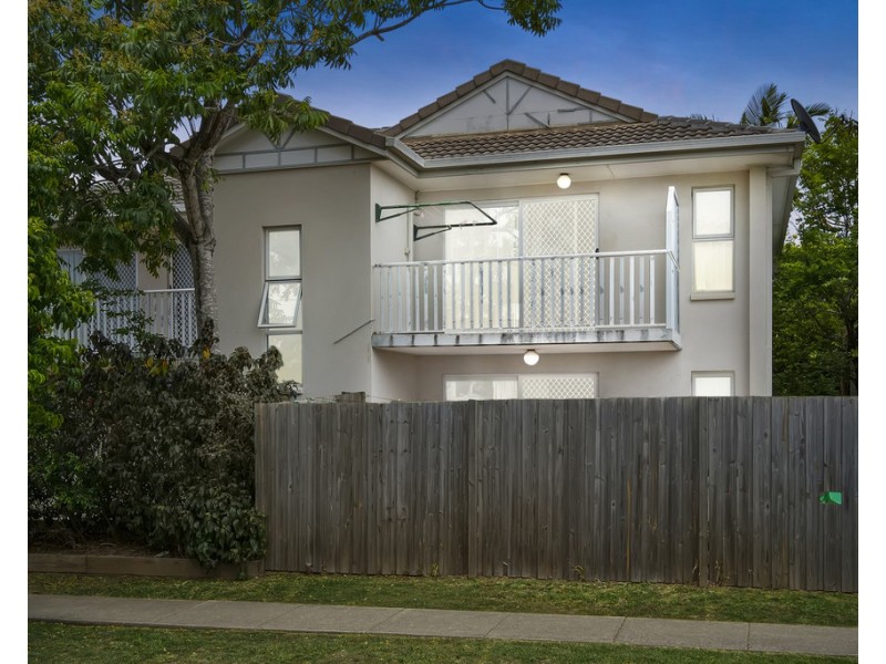 Unit 5 / 2 Halcomb Street, Zillmere QLD 4034