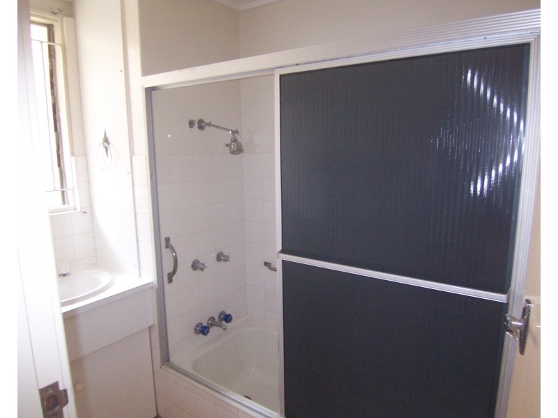 Unit 4/10 Wight Street, Milton QLD 4064