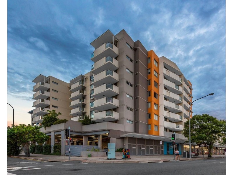 210 / 392 Hamilton Road, Chermside QLD 4032