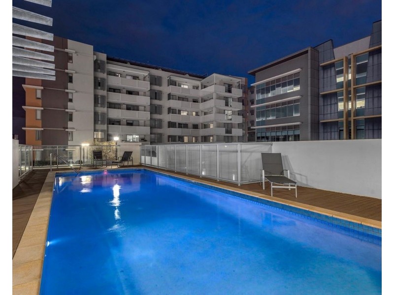 210 / 392 Hamilton Road, Chermside QLD 4032