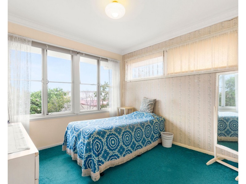 12 Mayled Street, Chermside West QLD 4032