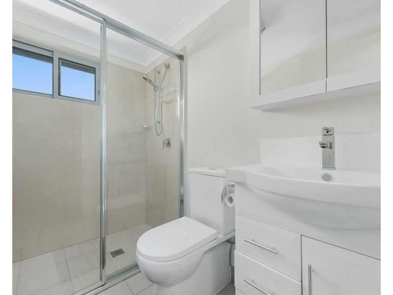 3/42 Curwen Terrace, Chermside QLD 4032