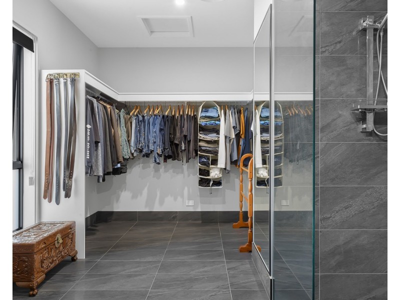 63 Thompson Street, Zillmere QLD 4034