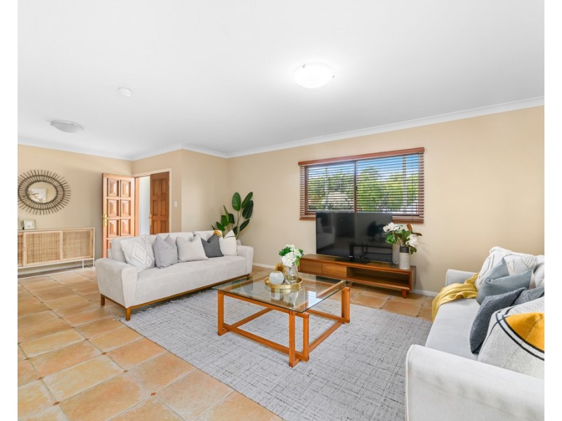 17 Narthanya Street, Chermside West QLD 4032