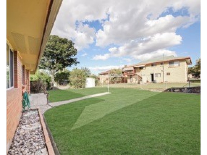 6 Tahiti Street, Taigum QLD 4018