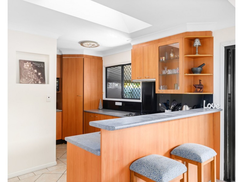 27 Roscommon Road, Boondall QLD 4034