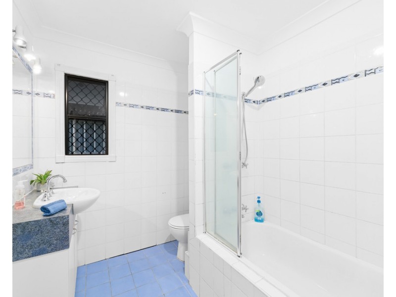 27 Roscommon Road, Boondall QLD 4034