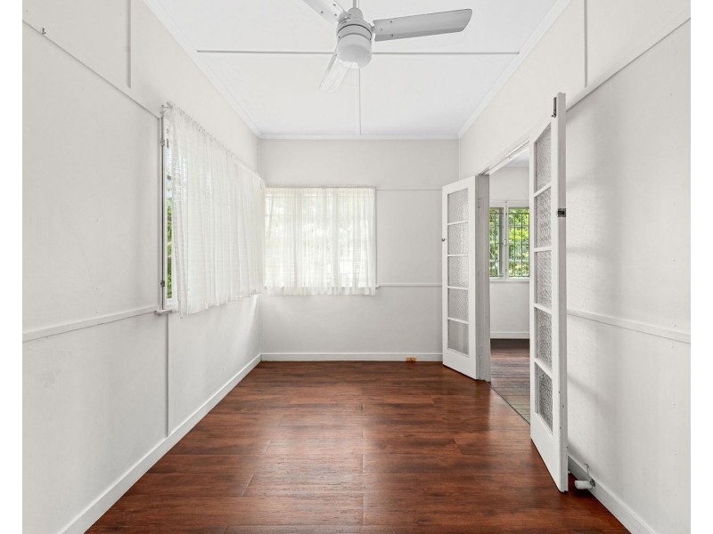 23 Pechey Street, Chermside QLD 4032