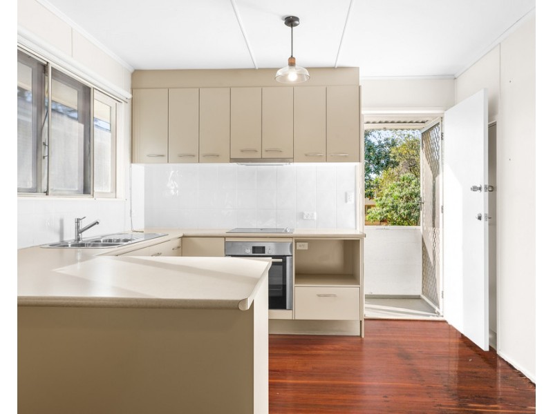24 Beau Vista Street, Geebung QLD 4034