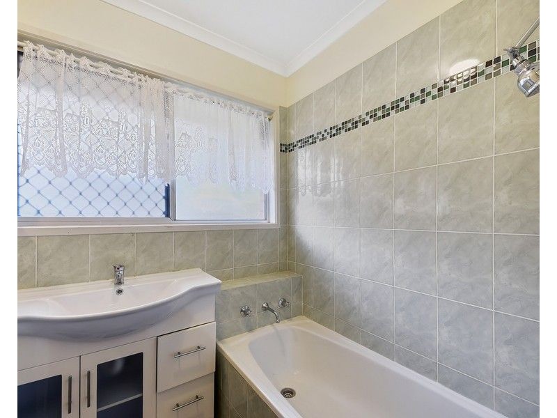 20 Covey Street, Chermside West QLD 4032