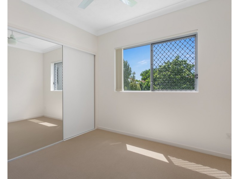 4/8 Kingsmill Street, Chermside QLD 4032