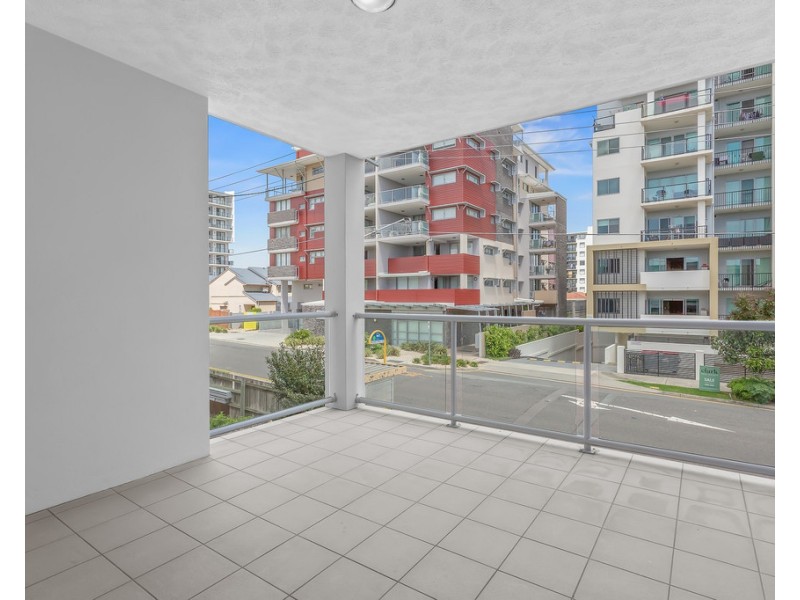 4/8 Kingsmill Street, Chermside QLD 4032