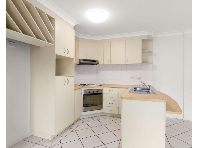 9 / 23 Kingsmill Street, Chermside QLD 4032