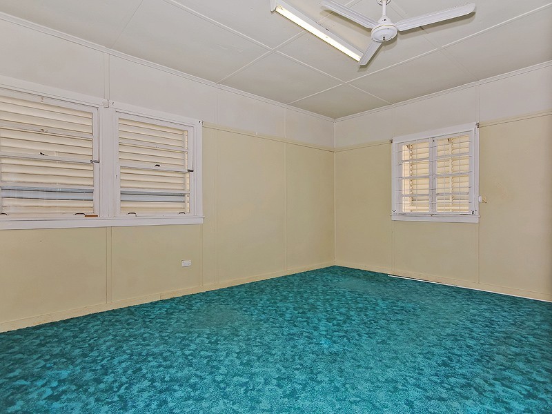 44 Reinhold Crescent, Chermside QLD 4032