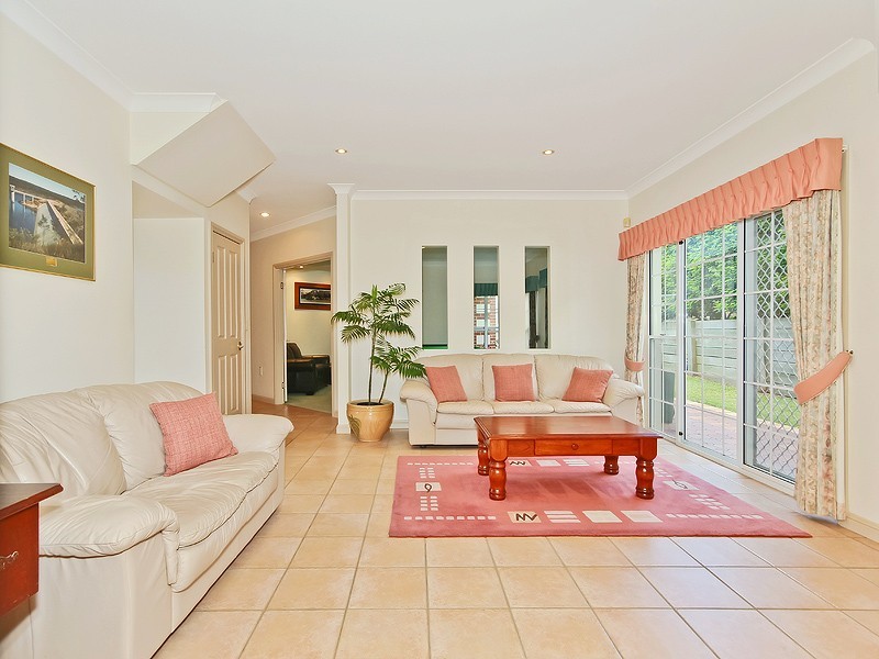 7 Habitat Place, Bridgeman Downs QLD 4035