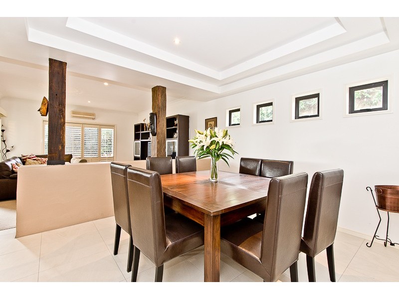 16 Carides Place, Mcdowall QLD 4053
