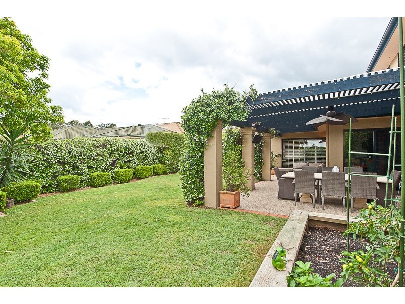 16 Carides Place, Mcdowall QLD 4053