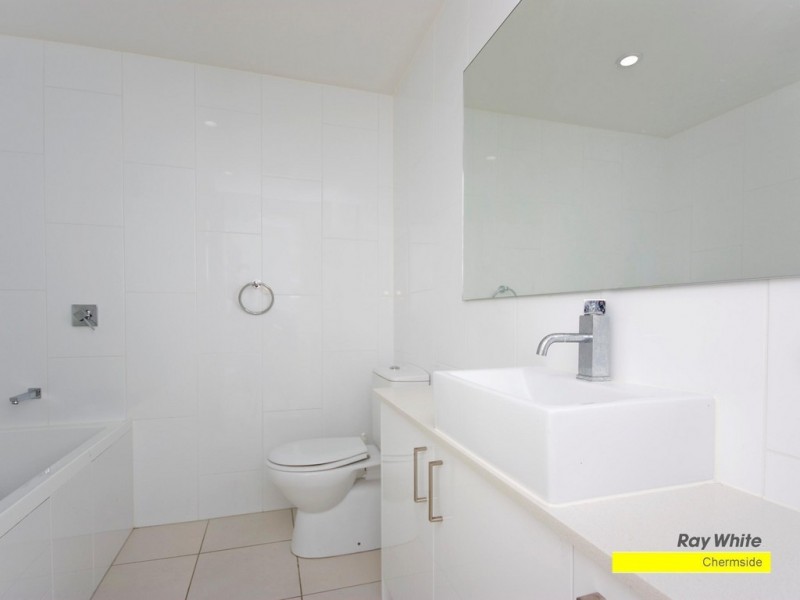 404/20 Playfield Street, Chermside QLD 4032
