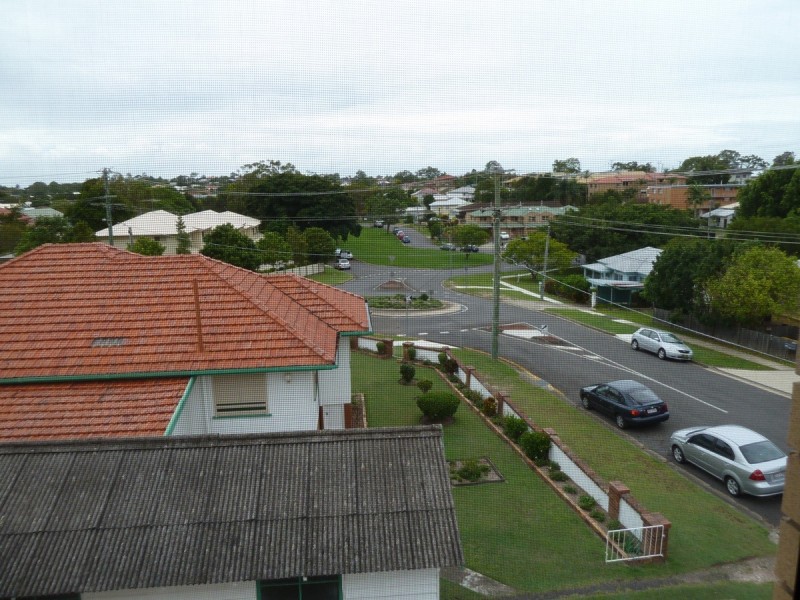 4/25 Hilltop Avenue, Chermside QLD 4032