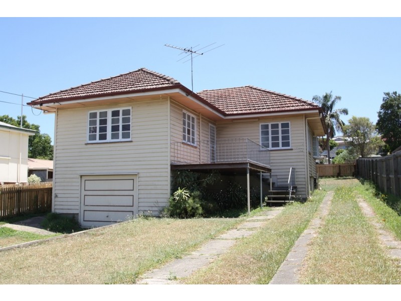 27 Leiper Street, Stafford QLD 4053