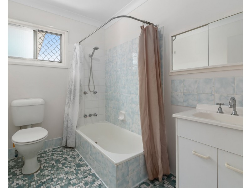 1/14 Hall Street, Chermside QLD 4032