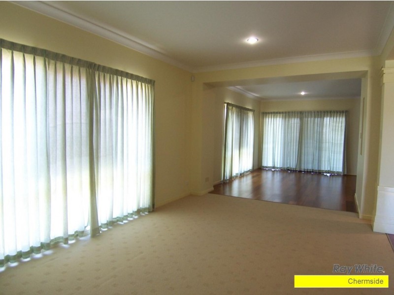 20 Trequanda Place, Bridgeman Downs QLD 4035