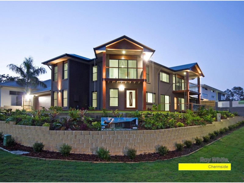 7 Cassia Street, Bridgeman Downs QLD 4035