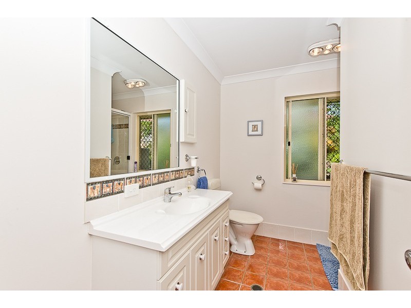 12 Huxtable Street, Chermside West QLD 4032