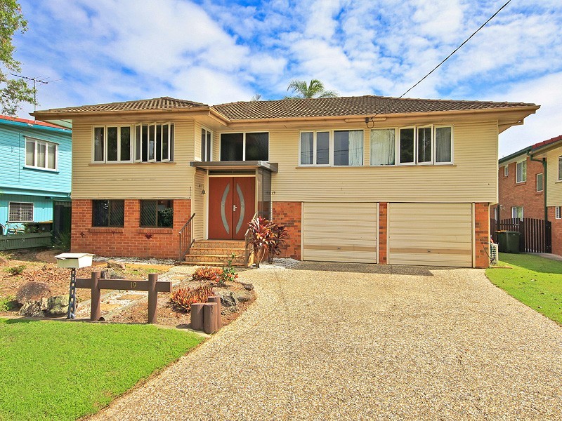 19 Brelox Street, Chermside West QLD 4032