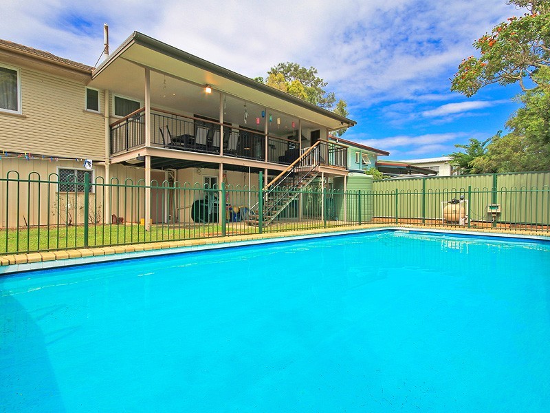 19 Brelox Street, Chermside West QLD 4032