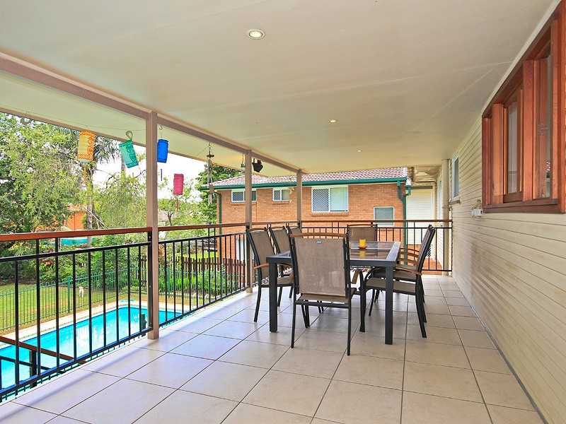 19 Brelox Street, Chermside West QLD 4032