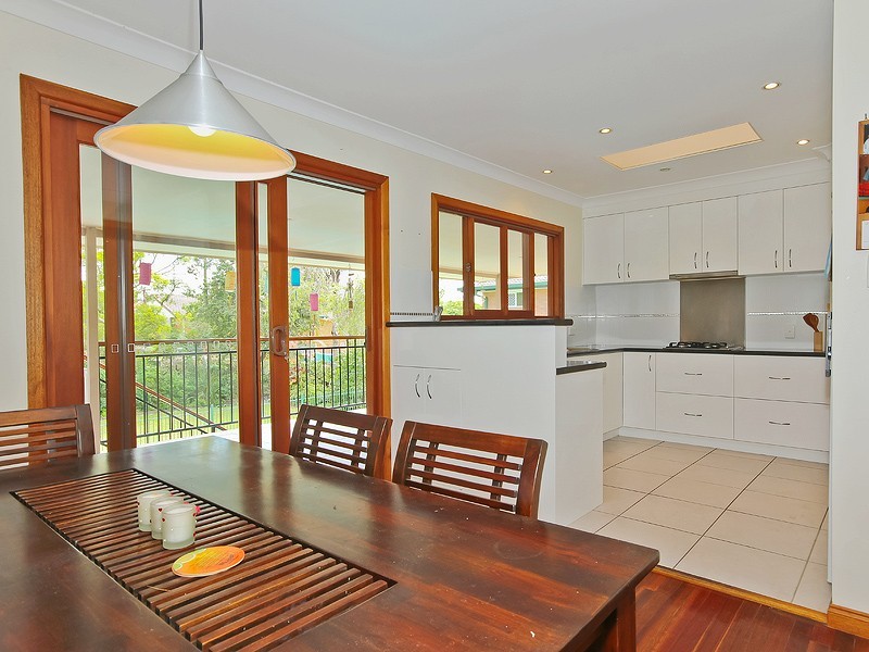 19 Brelox Street, Chermside West QLD 4032