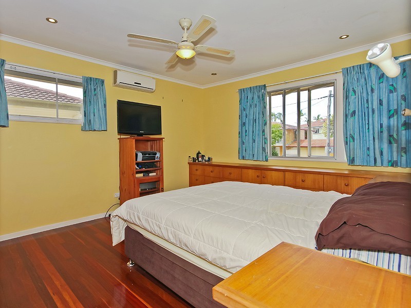 19 Brelox Street, Chermside West QLD 4032