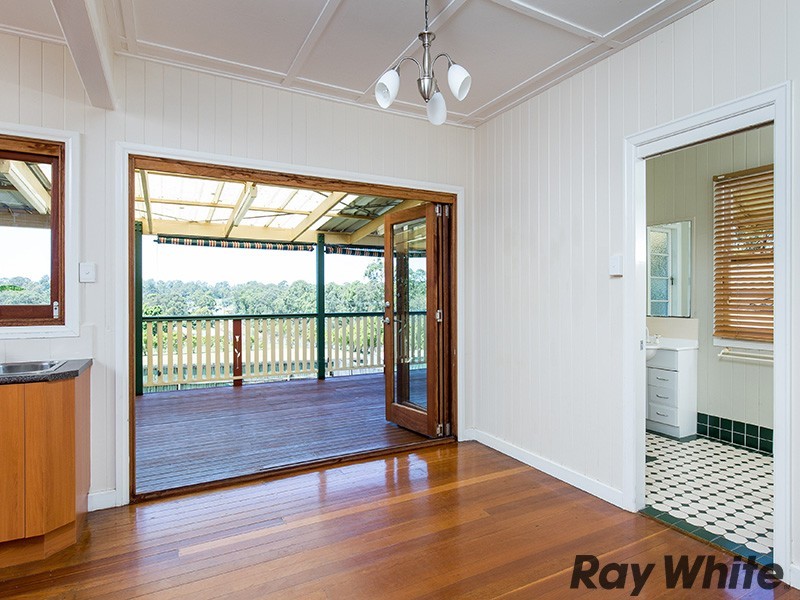 3 Neville Road, Bridgeman Downs QLD 4035