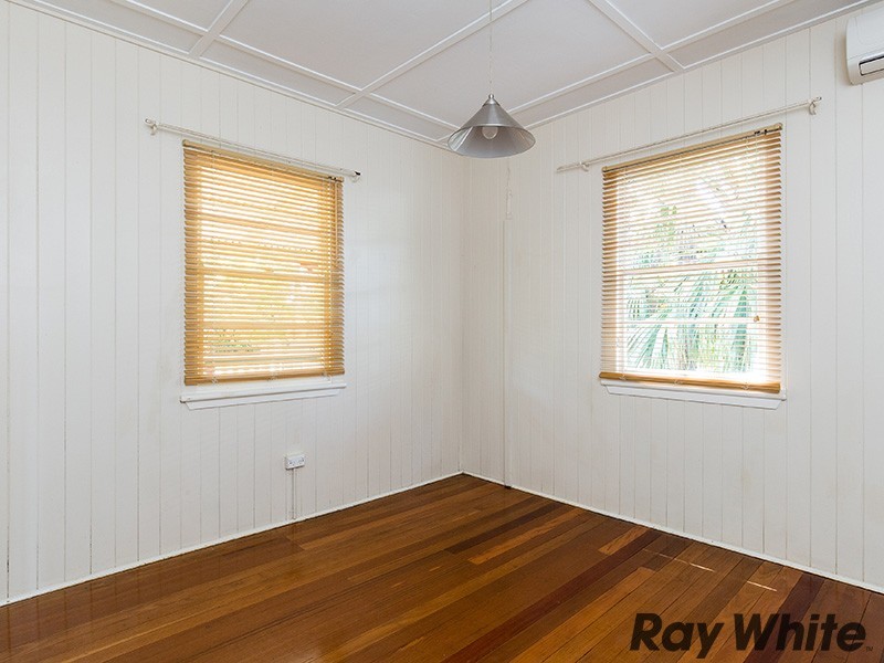 3 Neville Road, Bridgeman Downs QLD 4035