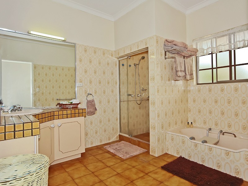 Bridgeman Downs QLD 4035