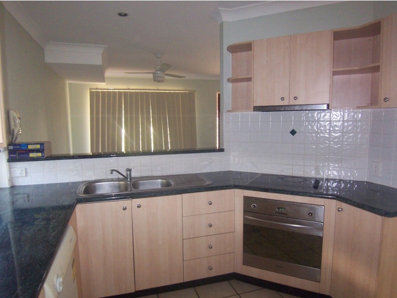 1/55 Latham Street, Chermside QLD 4032