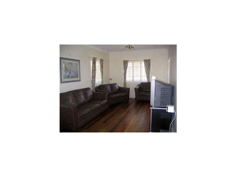 23 Evans Street, Kedron QLD 4031