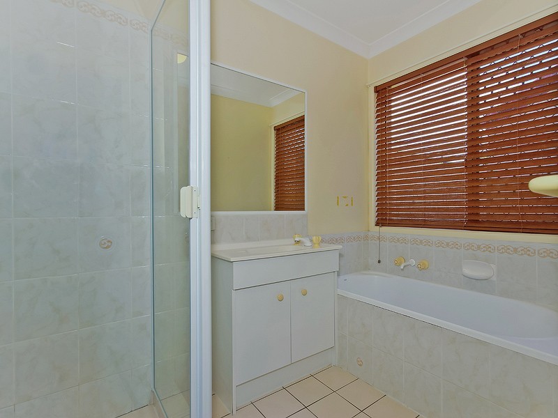 9 Primrose Place, Wavell Heights QLD 4012