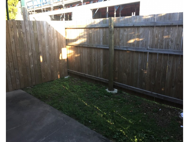 1/49 Henry Street, Chermside QLD 4032