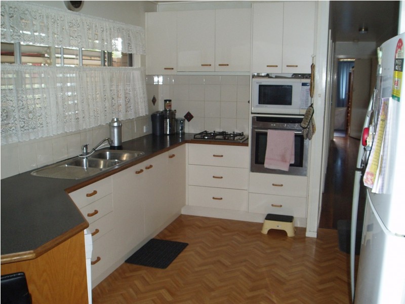 21 Curwen Terrace, Chermside QLD 4032