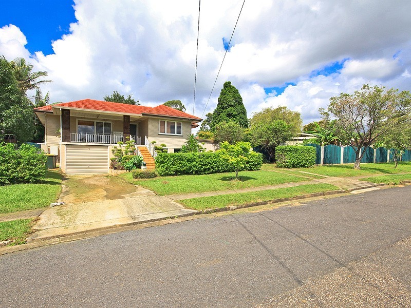 19 Lucan Avenue, Aspley QLD 4034