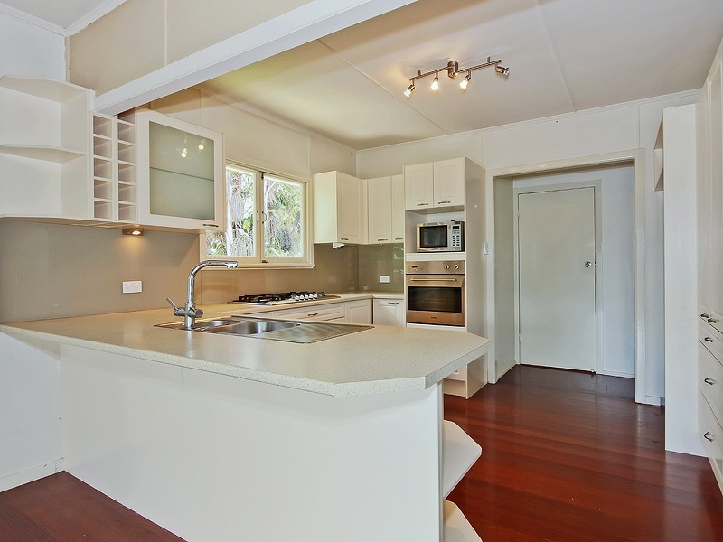 19 Lucan Avenue, Aspley QLD 4034