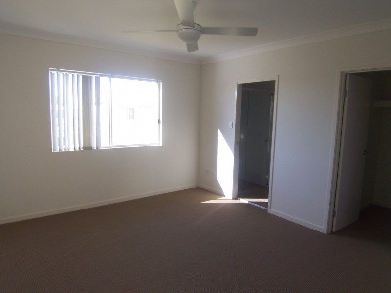 1/18 Zenith Avenue, Chermside QLD 4032