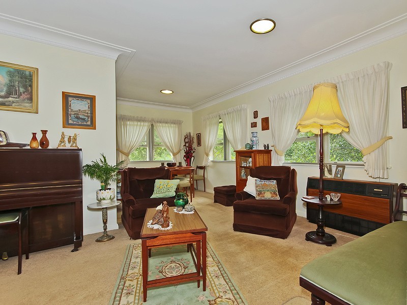 38 Pangeza Street, Stafford Heights QLD 4053